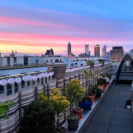 Stylish Penthouse With Large Balcony