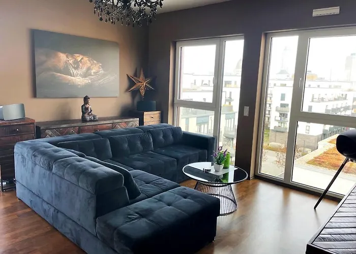 Stylish Penthouse With Large Balcony Frankfurt am Main